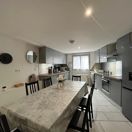 Spacieux Duplex A La Bourboule, 87m² Pour 6 Pers. - Fr-1-608-296 لا بوربول